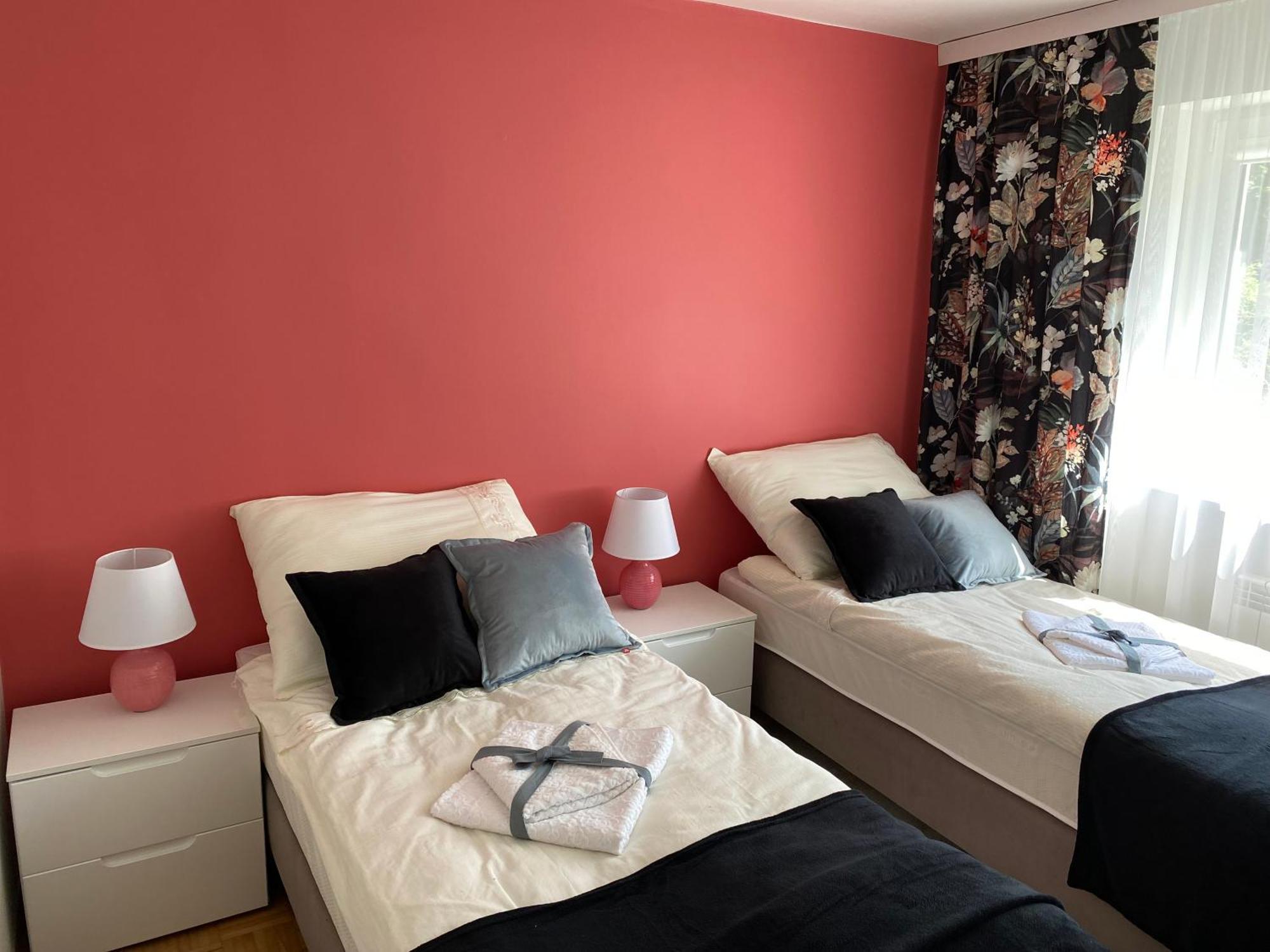Villa Przytulny Dom Pod Jabloniami Przy Targach Kielce Extérieur photo